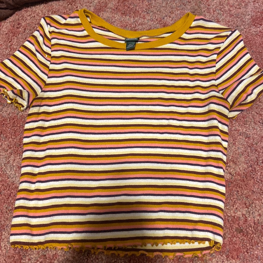 T- shirt